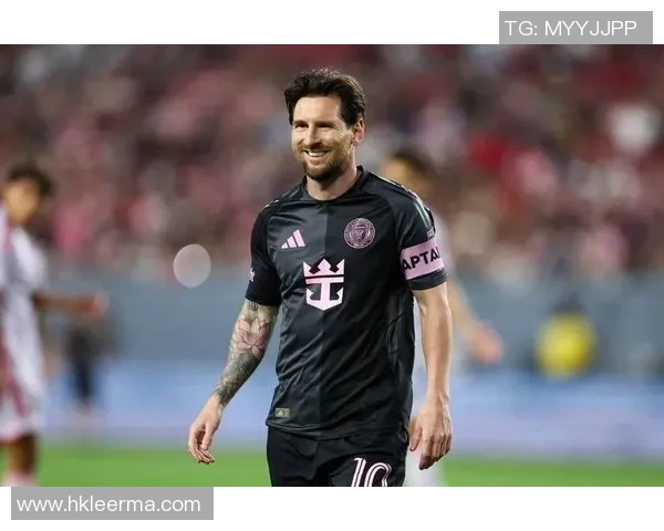 细数足坛身披7号战袍的经典后卫球星与他们的传奇故事