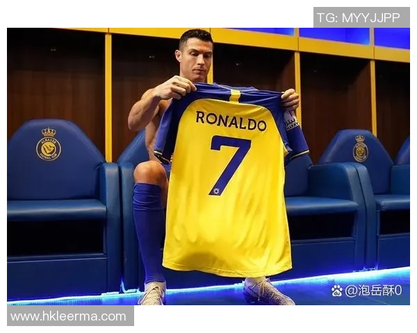 三高足球球星代表人物及其在球场上的传奇表现分析