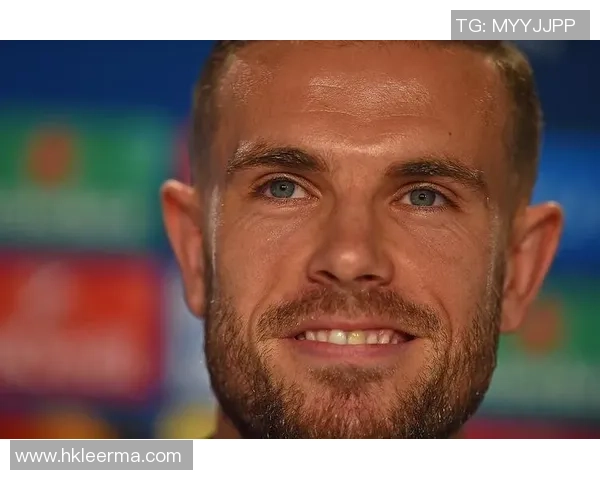 老一辈足球巨星回顾经典瞬间展现他们辉煌的职业生涯与传奇成就 老一辈足球巨星回顾经典瞬间展现他们辉煌的职业生涯与传奇成就