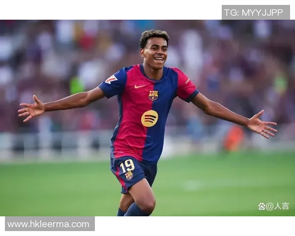 足球历史最佳球星集结合影 共襄荣耀时刻见证巅峰之战 足球历史最佳球星集结合影 共襄荣耀时刻见证巅峰之战